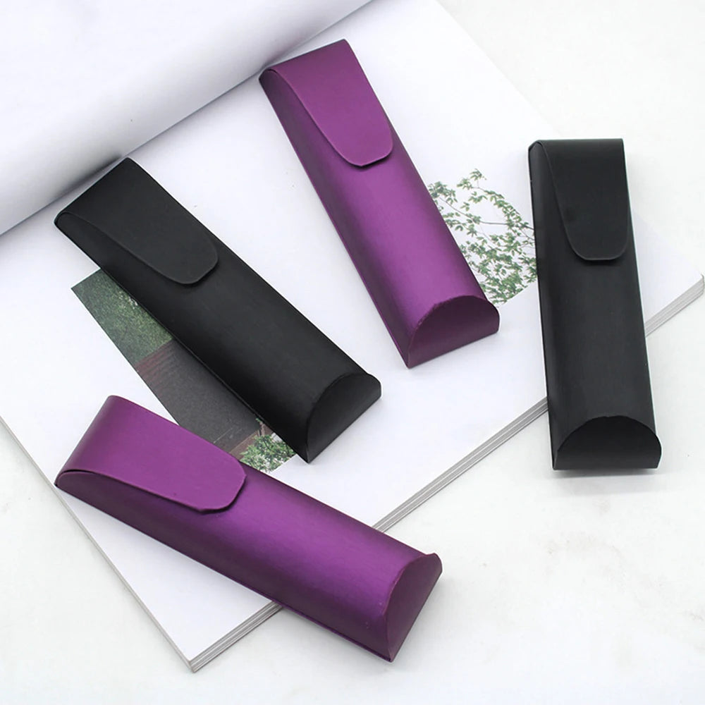 Black Clamshell Glasses Case