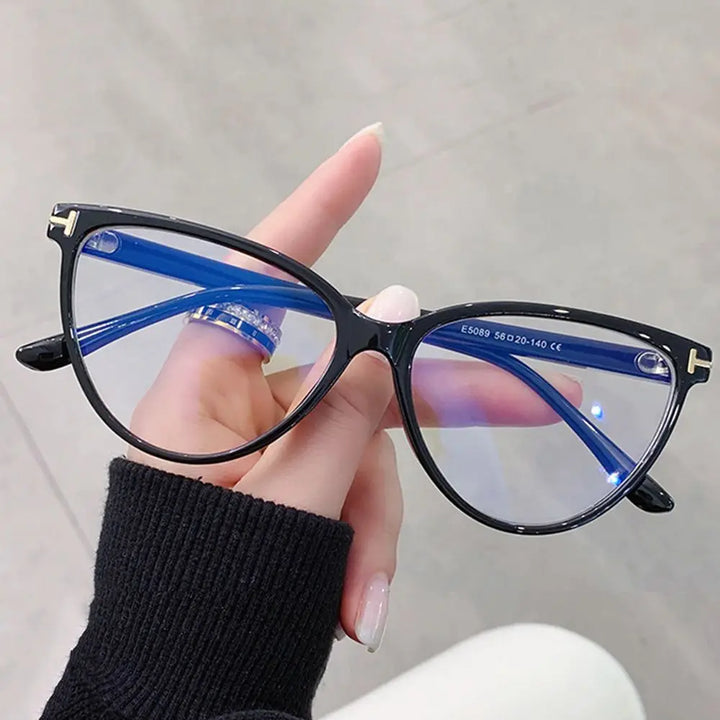 Korean Fashion Women Men