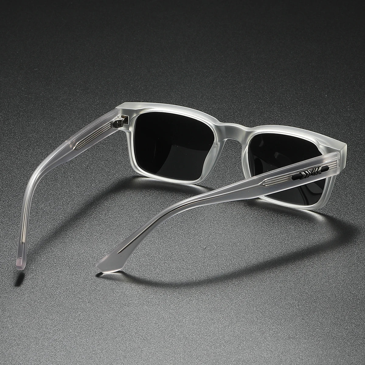 Quality Square Polarized