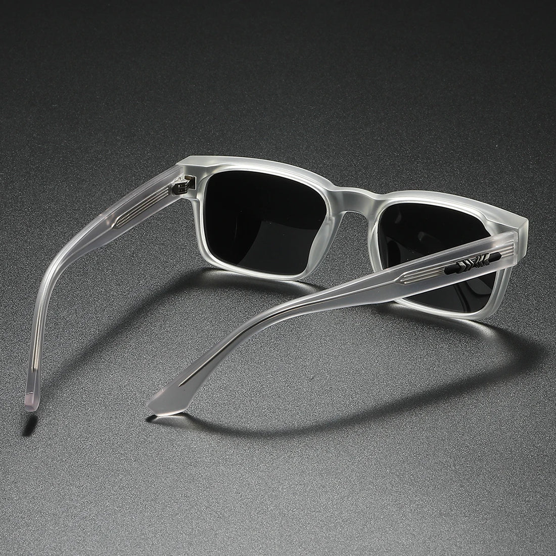 Quality Square Polarized