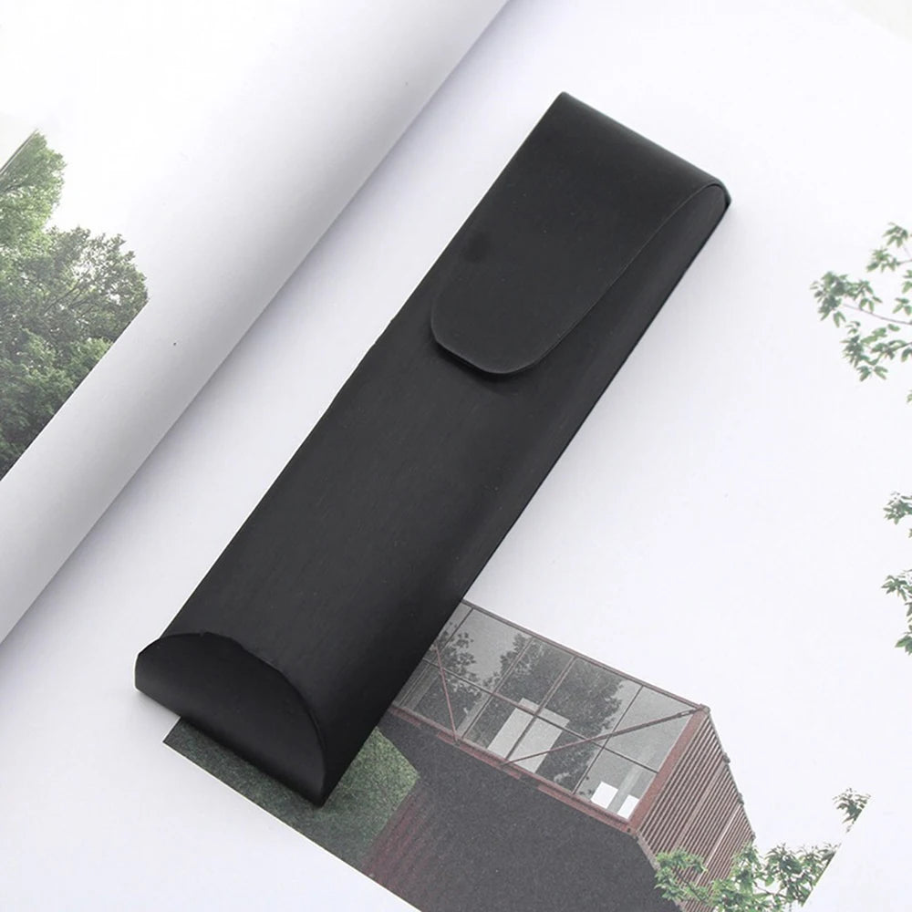 Black Clamshell Glasses Case