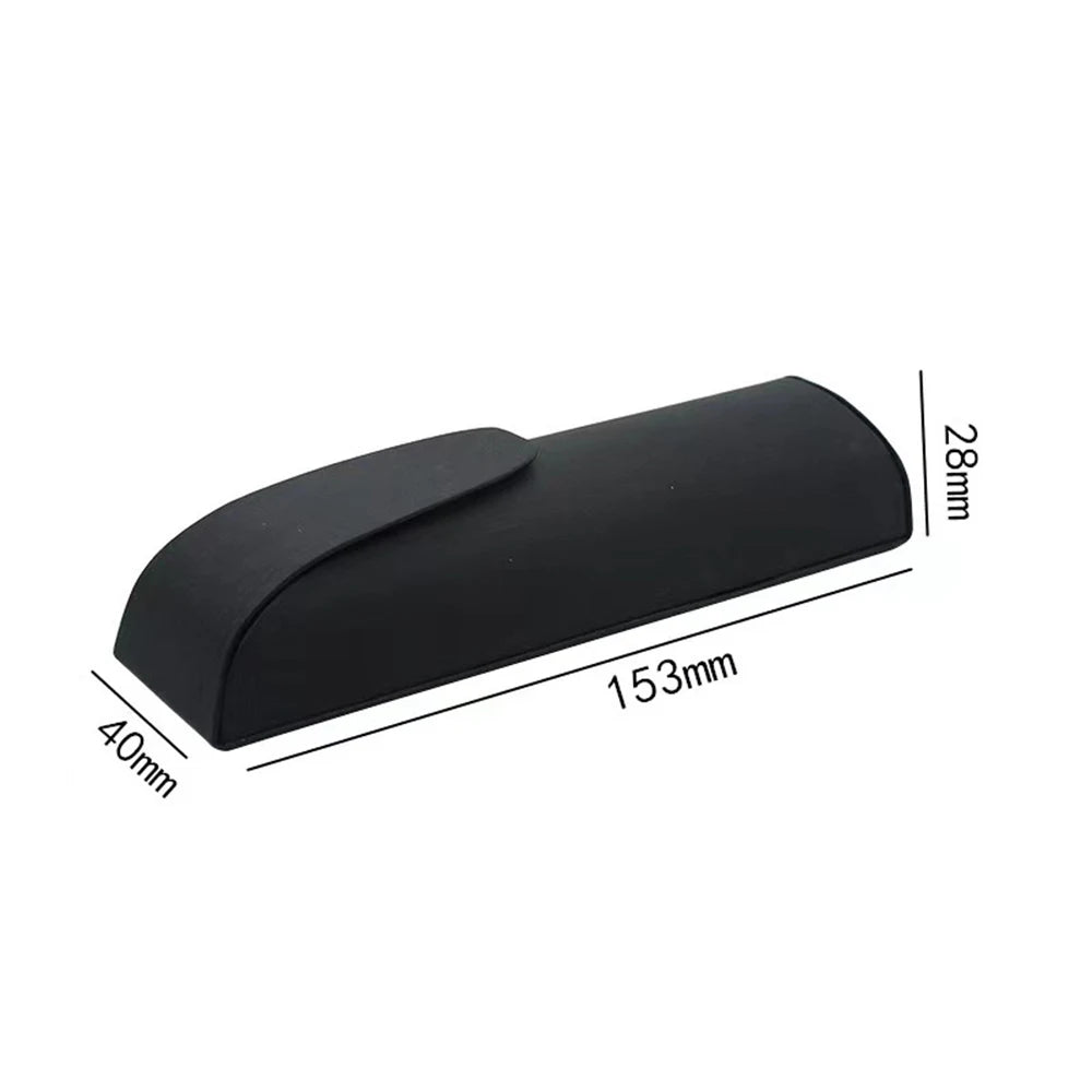 Black Clamshell Glasses Case