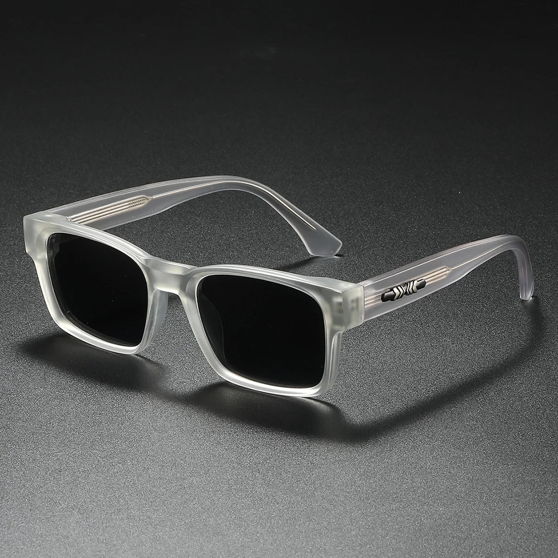 Quality Square Polarized