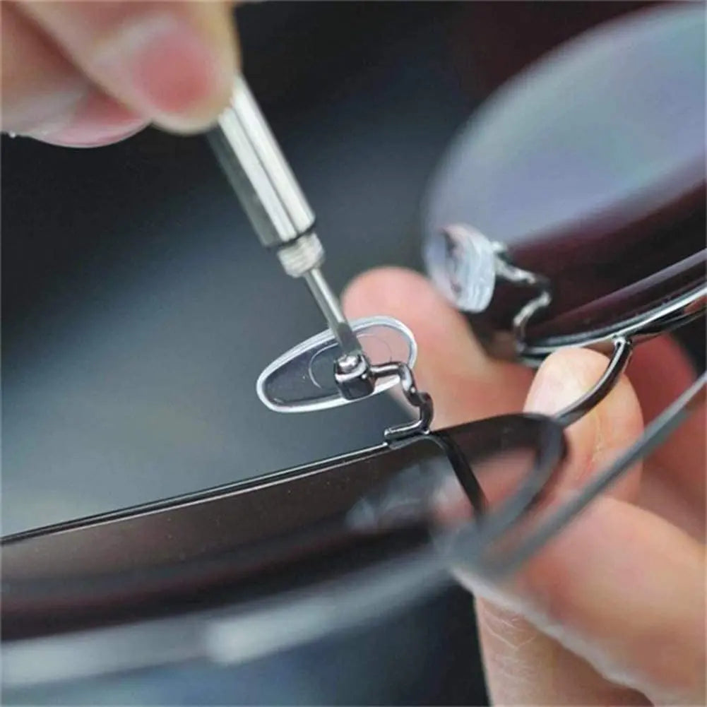 Nose Pads with Screwdriver