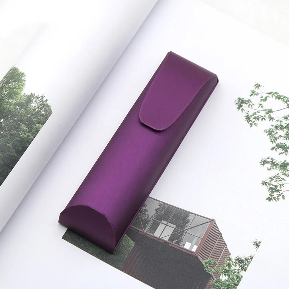 Black Clamshell Glasses Case