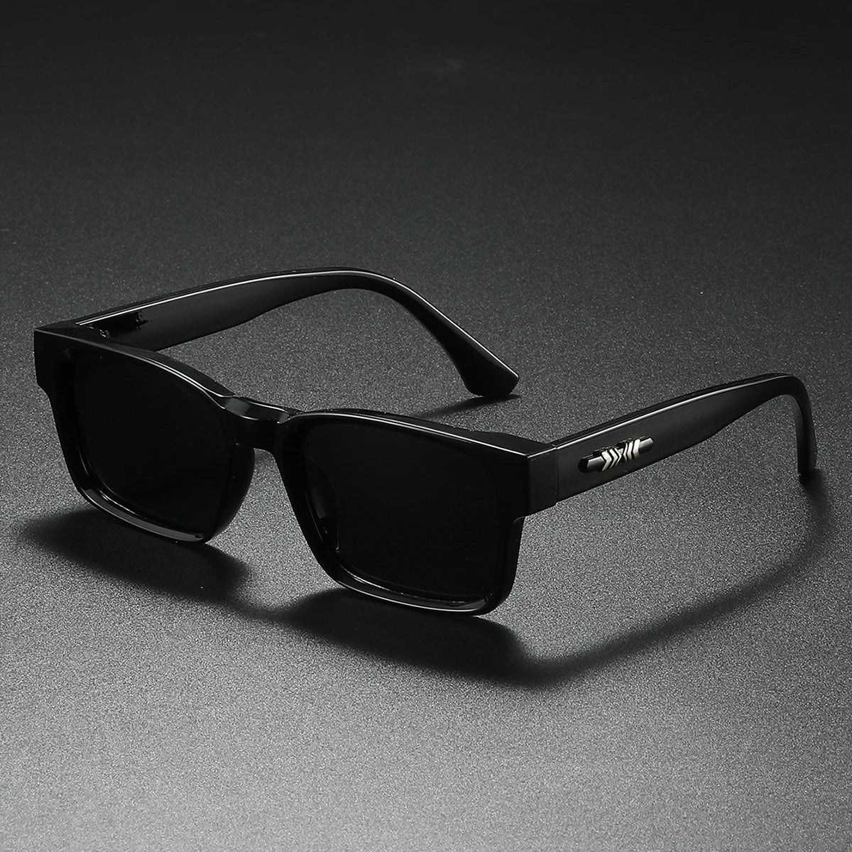 Quality Square Polarized