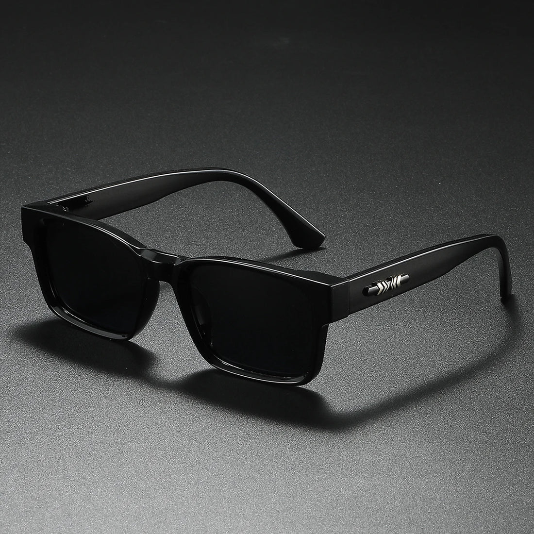 Quality Square Polarized