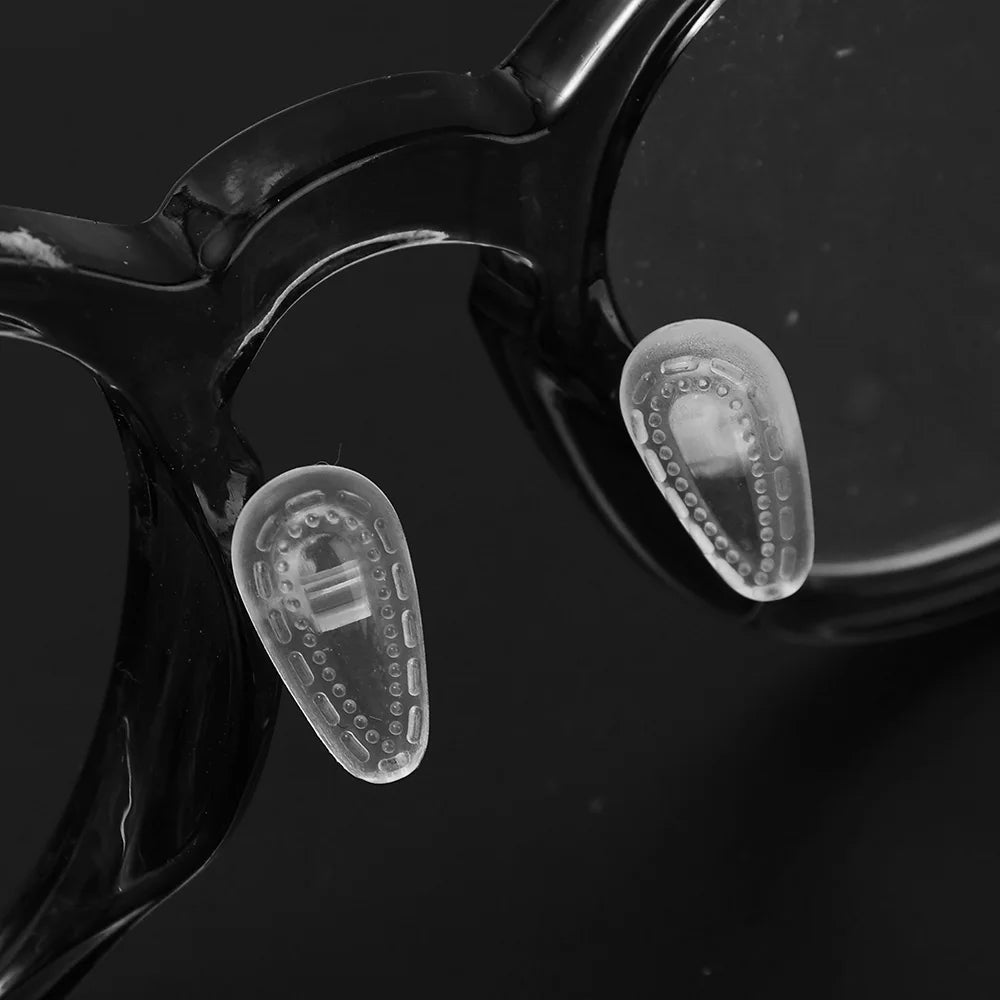 Nose Pads with Screwdriver